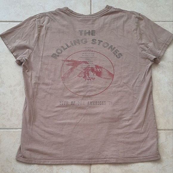 The Rolling Stones Shirt w/Red Rhinestones Tongue, Large, Fabulous Used Shirt - Picture 2 of 8